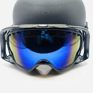 Oakley Ski Snowboard Goggles Mirrored Lense Winter Sports Scratch